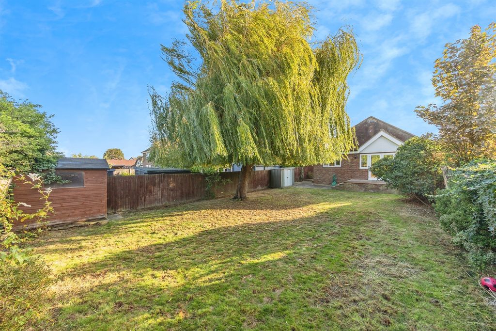 Property photo 2 of 17