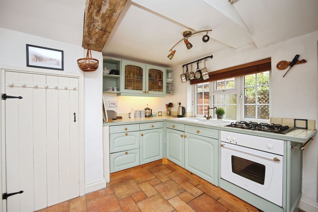 Property photo 2 of 16