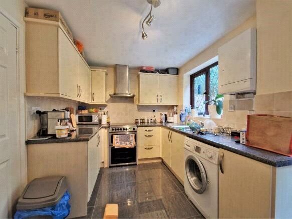 Property photo 2 of 8 Picture No. 06