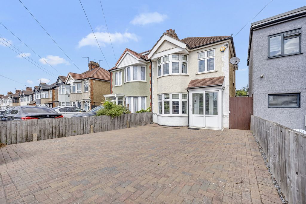 Property photo 1 of 22