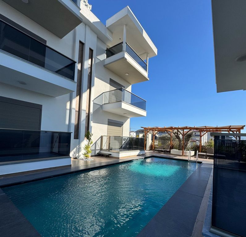 Property photo 1 of 16 Idyllic Property For Sale In Manavgat, Antalya - Apartment Complex With Shared Pool
