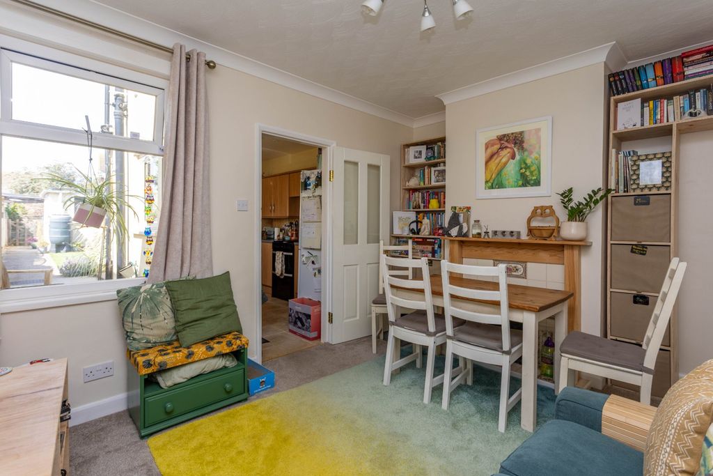 Property photo 3 of 17 Picture No. 04