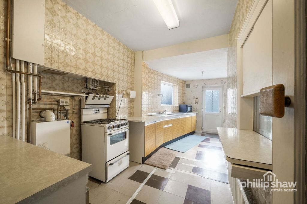 Property photo 3 of 15