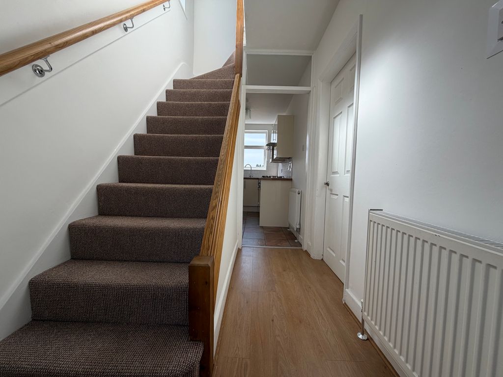 Property photo 2 of 15 Image