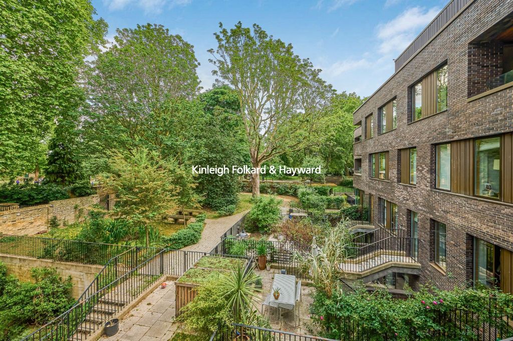 Property photo 2 of 21 Picture No. 52