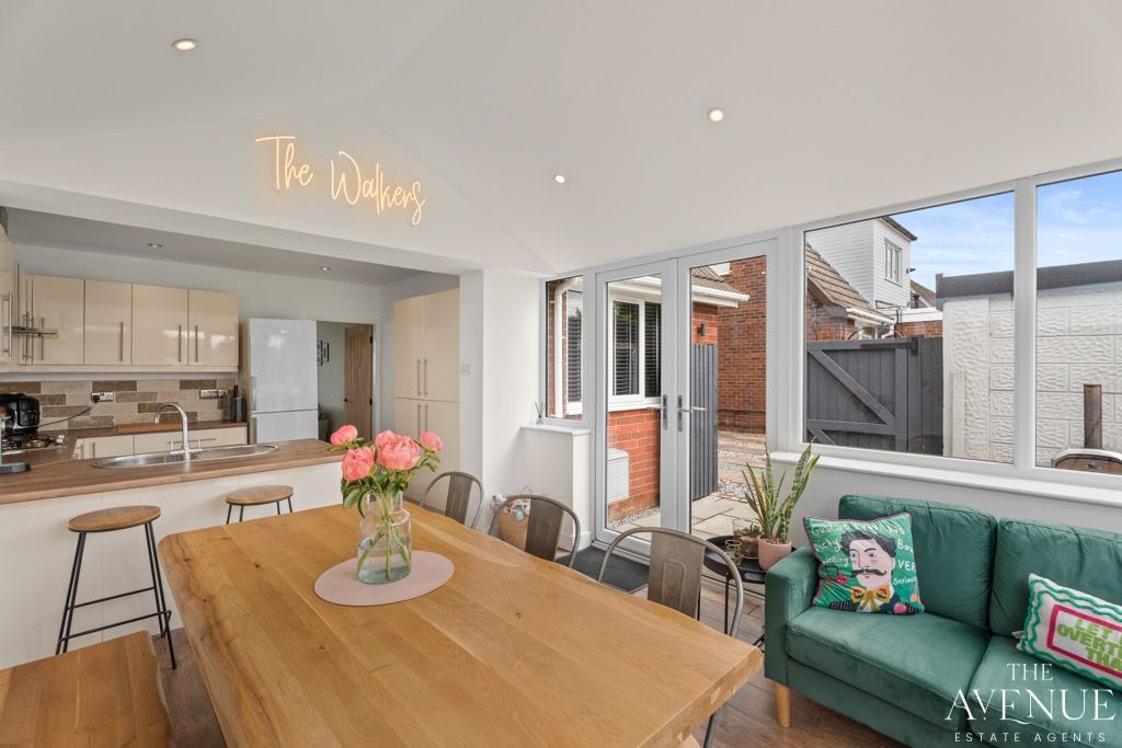 Property photo 3 of 34 5143454
