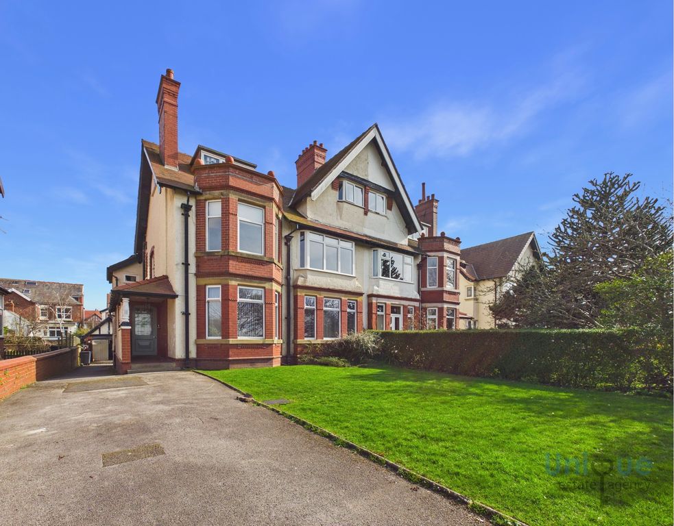 Property photo 1 of 29