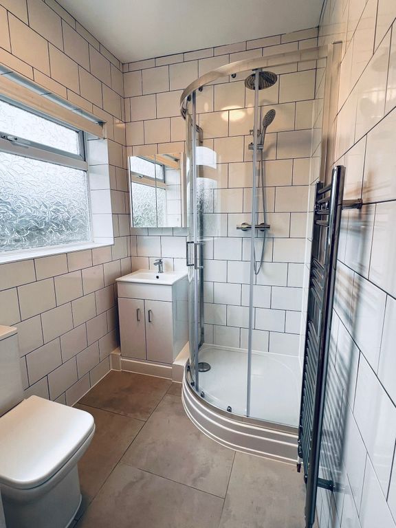 Property photo 2 of 7 Shower Room