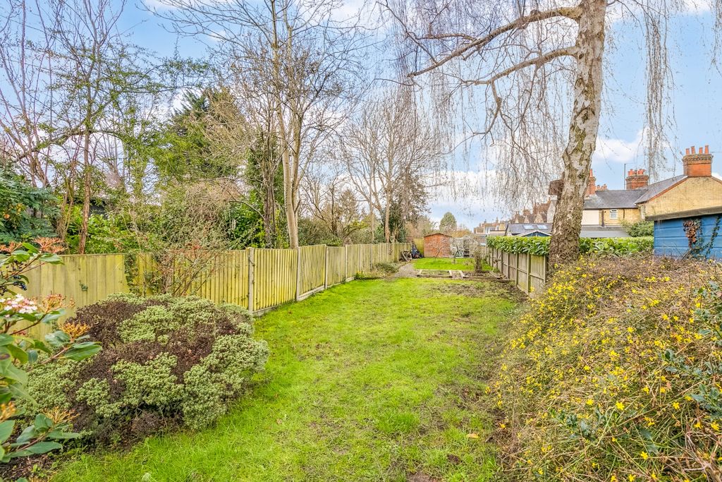 Property photo 3 of 25 4928016