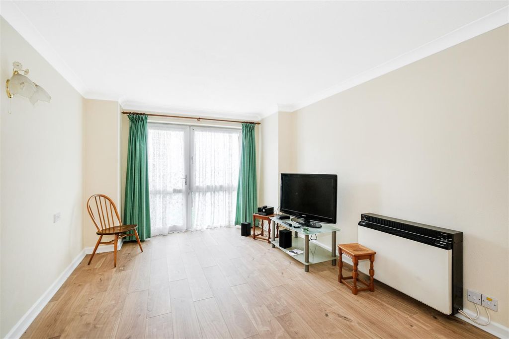 Property photo 3 of 16