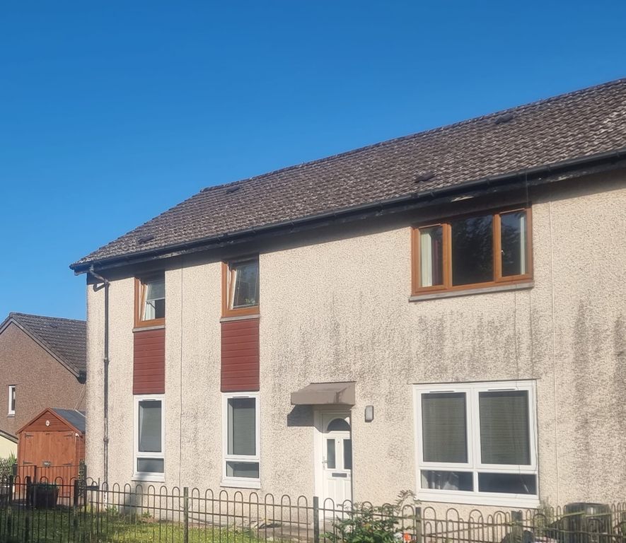 Property photo 2 of 52