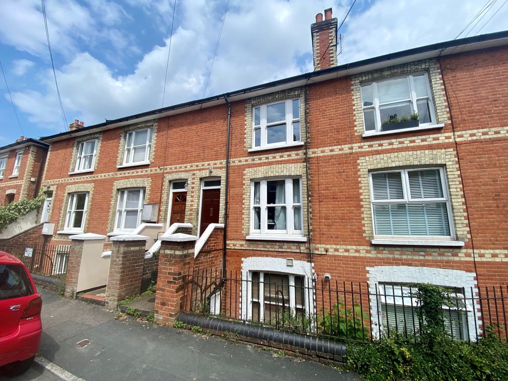 Property photo 1 of 6