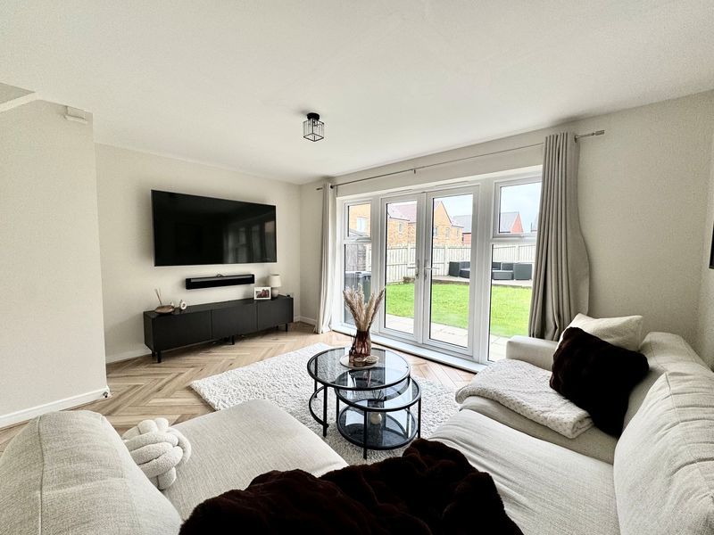 Property photo 2 of 17 Photo 17