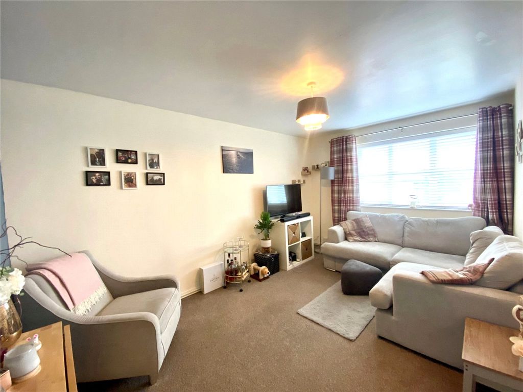 Property photo 2 of 10 Picture No. 08