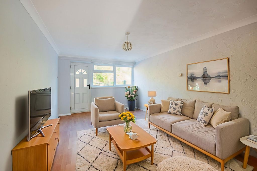 Property photo 2 of 14