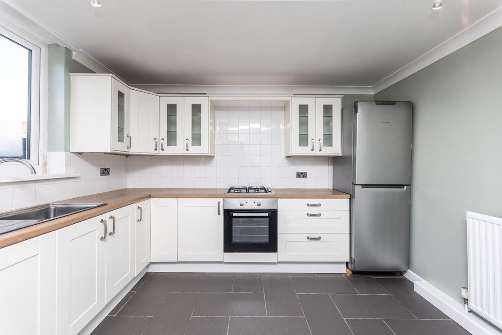 Property photo 3 of 9 5C5A1754.Jpg