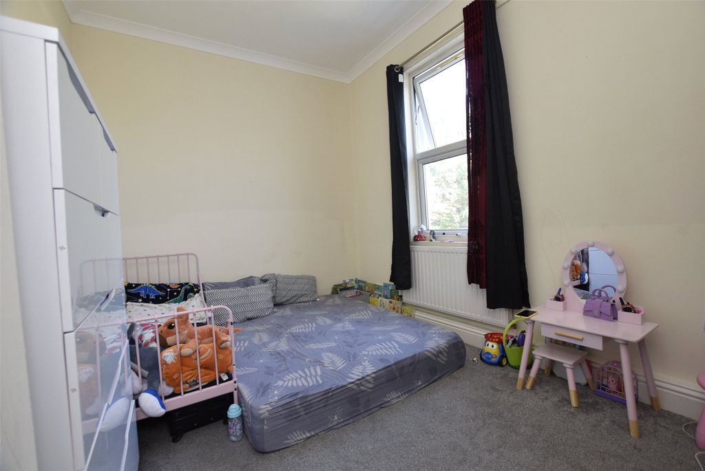 Property photo 3 of 7 Picture No. 06