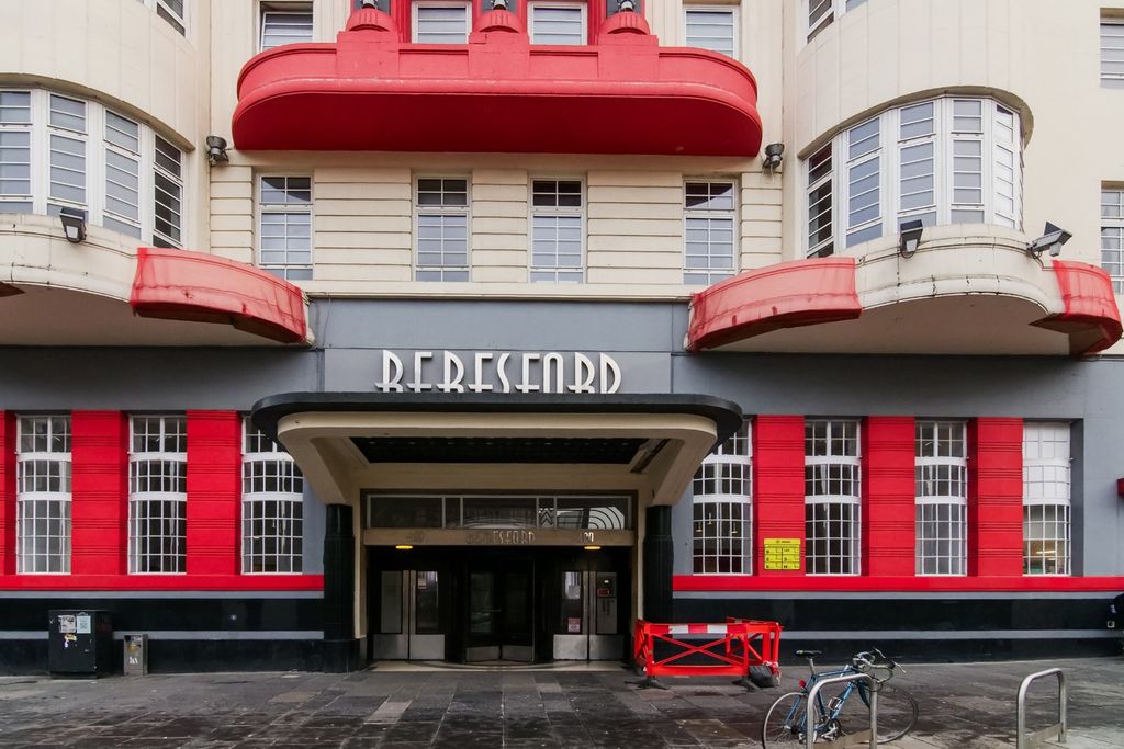 Property photo 2 of 22