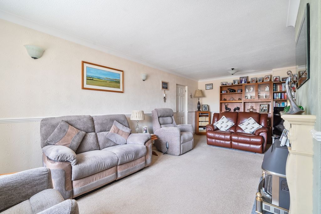 Property photo 3 of 19 1271851 (11)