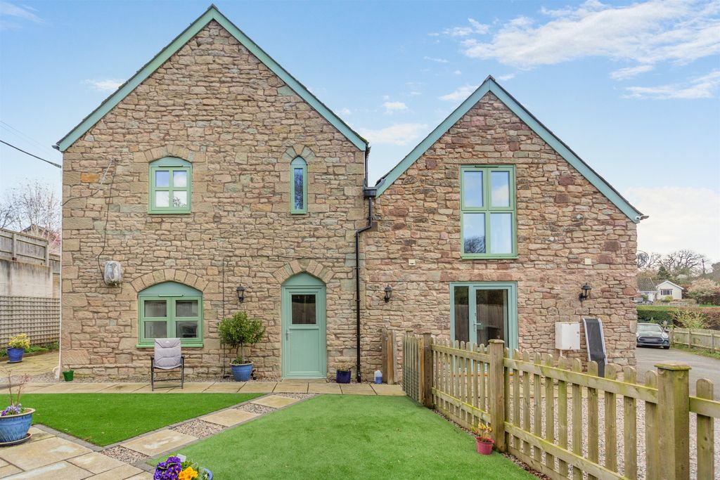 Property photo 1 of 22