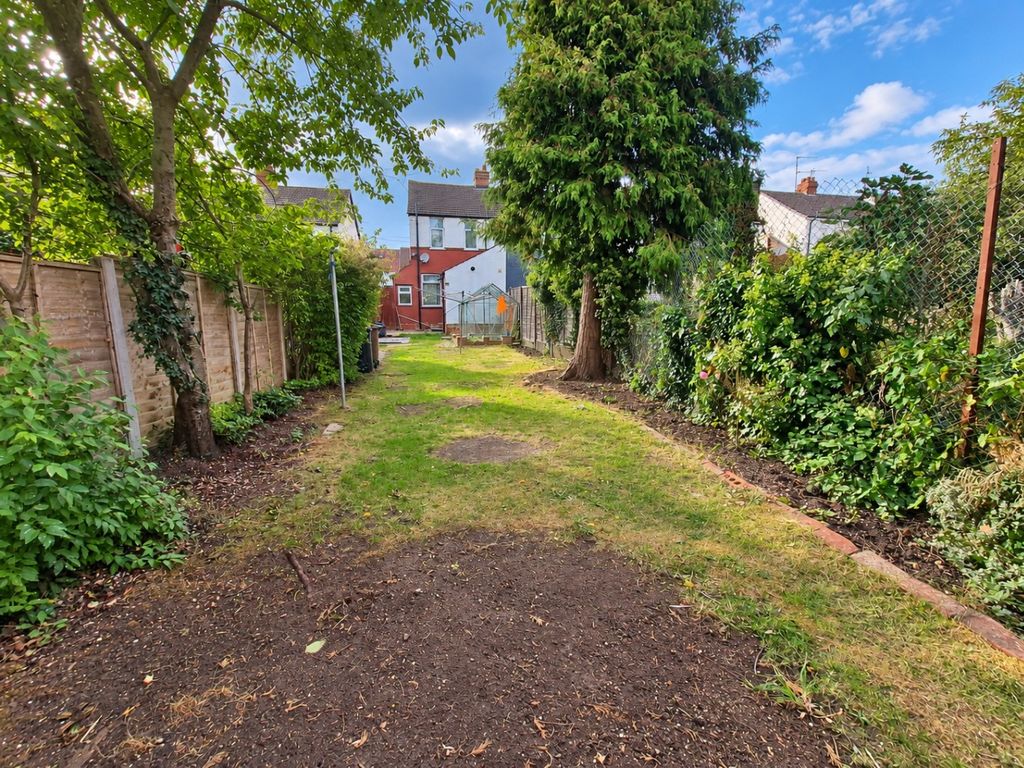 Property photo 2 of 11 5435261