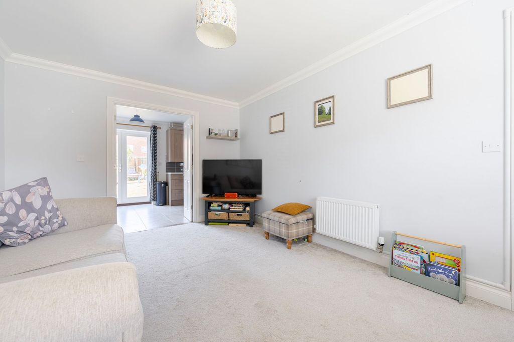 Property photo 3 of 17