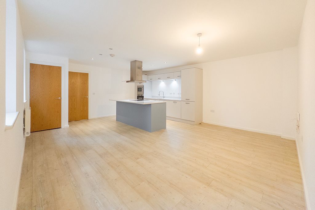 Property photo 2 of 24