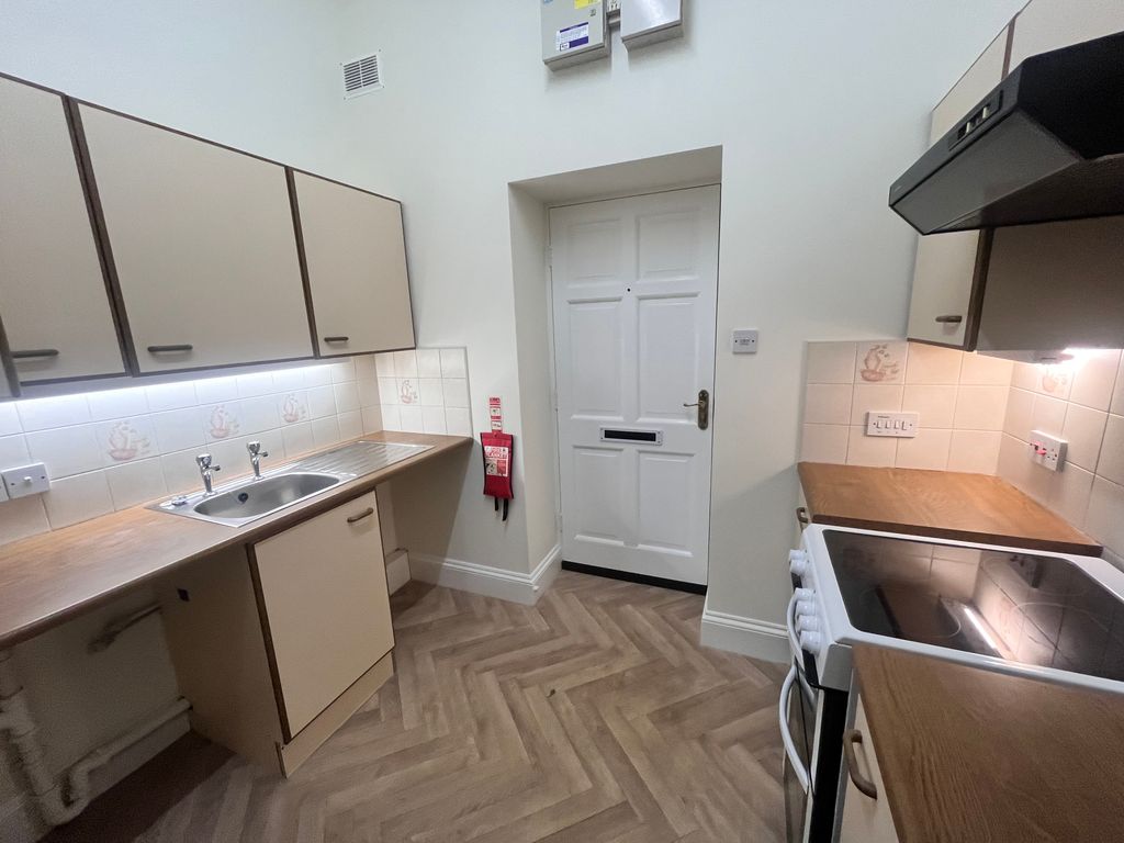 Property photo 2 of 7 Image