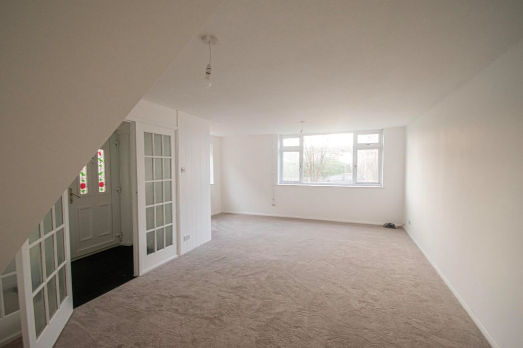 Property photo 3 of 13 Living Room