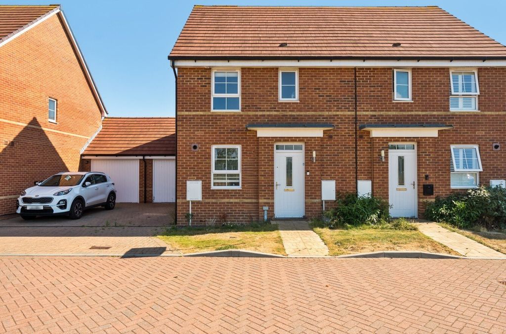 Property photo 1 of 11 Picture No. 01