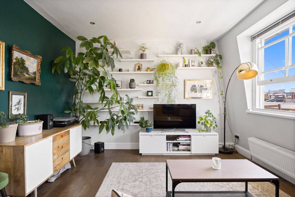 Property photo 1 of 10 Picture No. 06