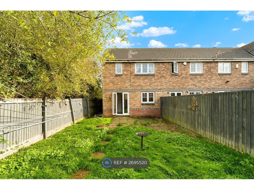 Property photo 2 of 12