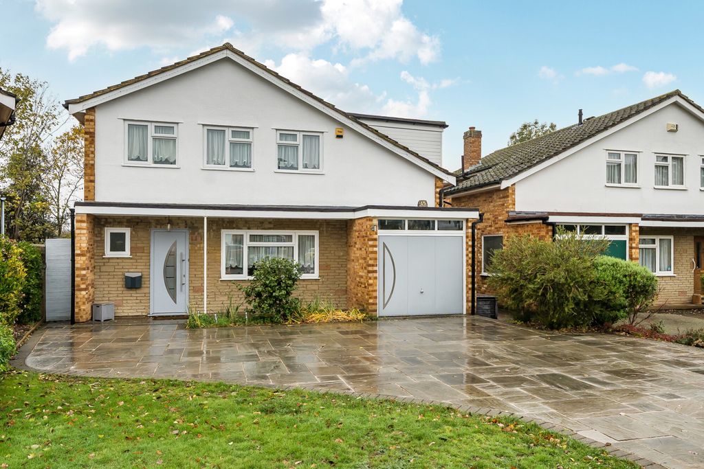 Property photo 1 of 25 External