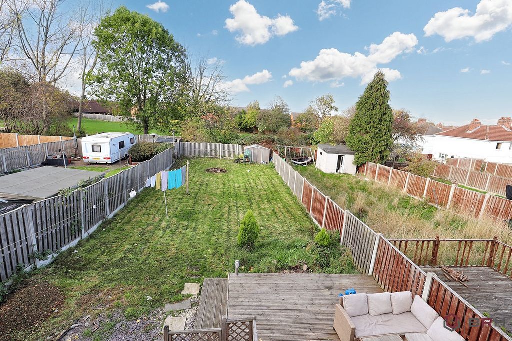 Property photo 2 of 16