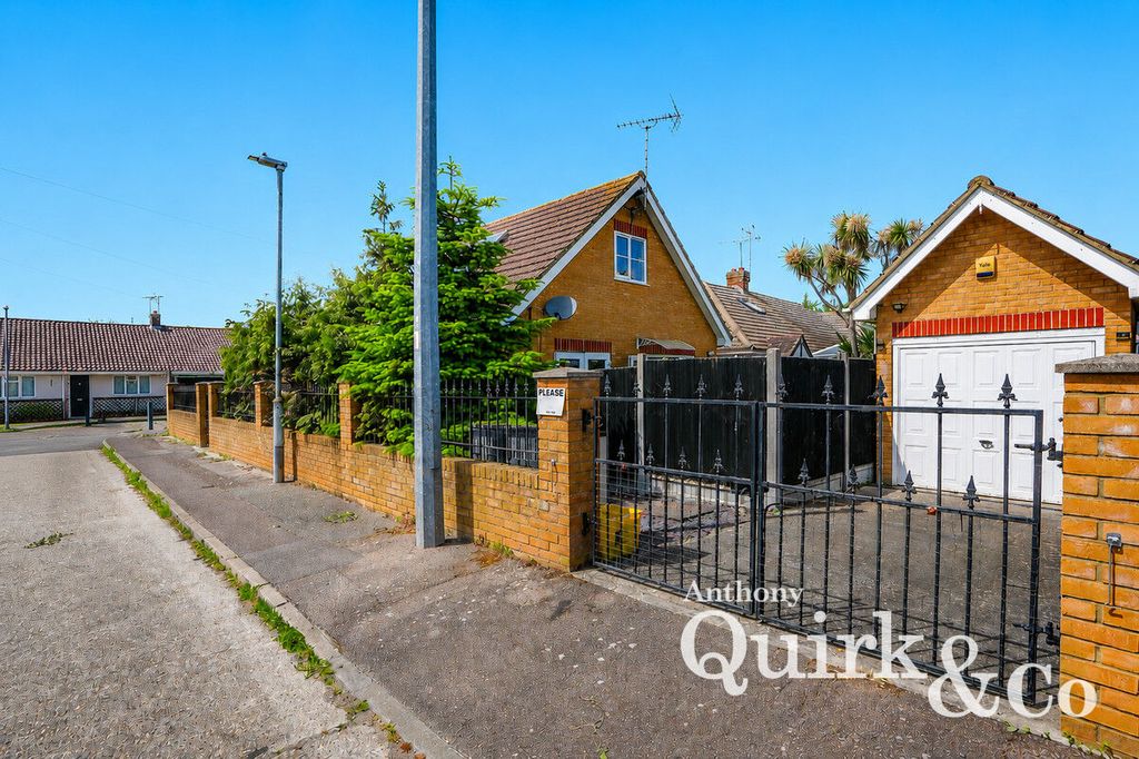 Property photo 1 of 19