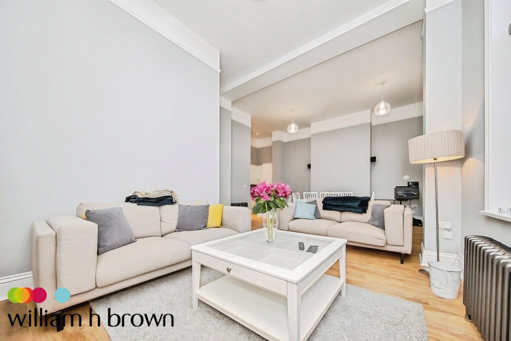 Property photo 2 of 14 Living Room