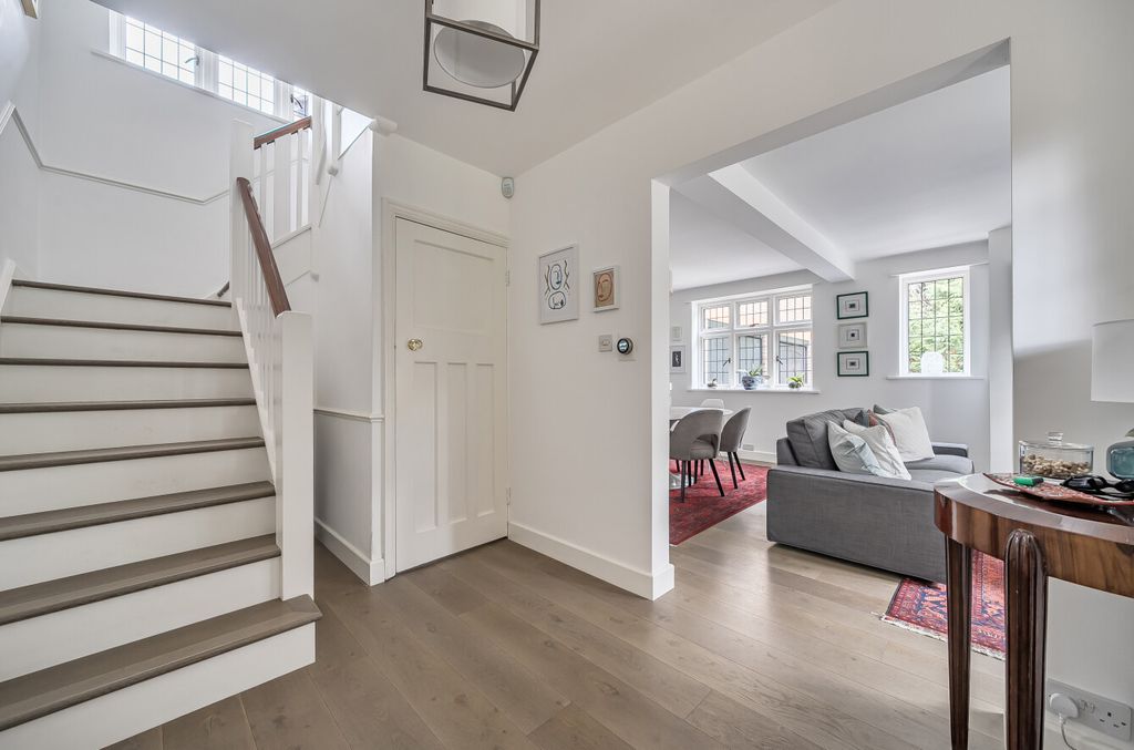 Property photo 2 of 51 1358091-2-68d2Bf9...