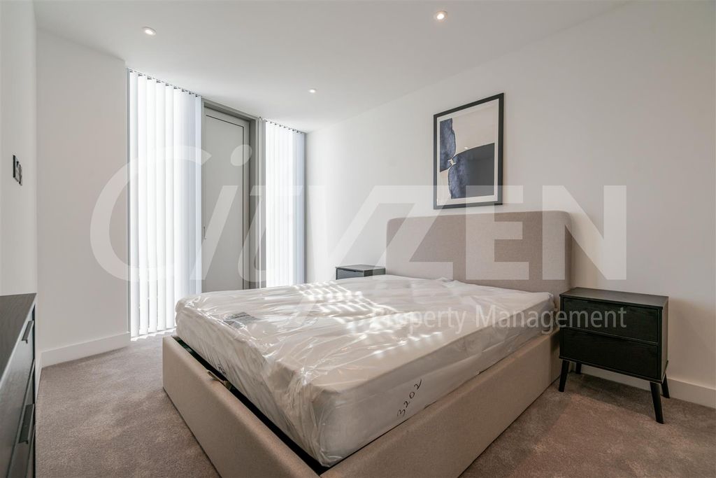 Property photo 3 of 22 Bedroom