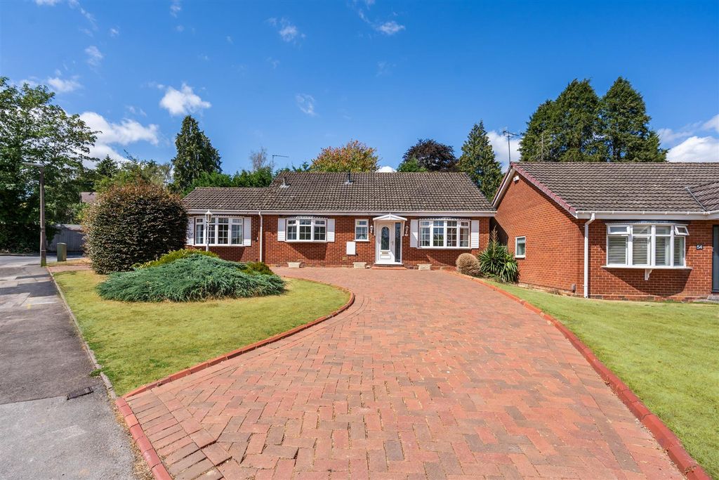 Property photo 1 of 19 5 Woodshires Road_23.Jpg