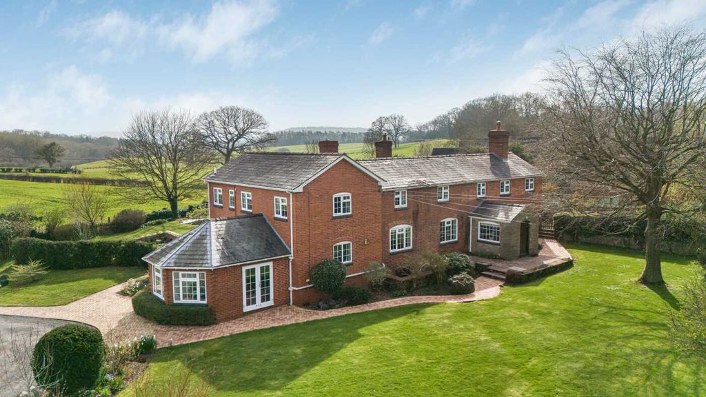 Property photo 1 of 43 Front Bache Farmhouse