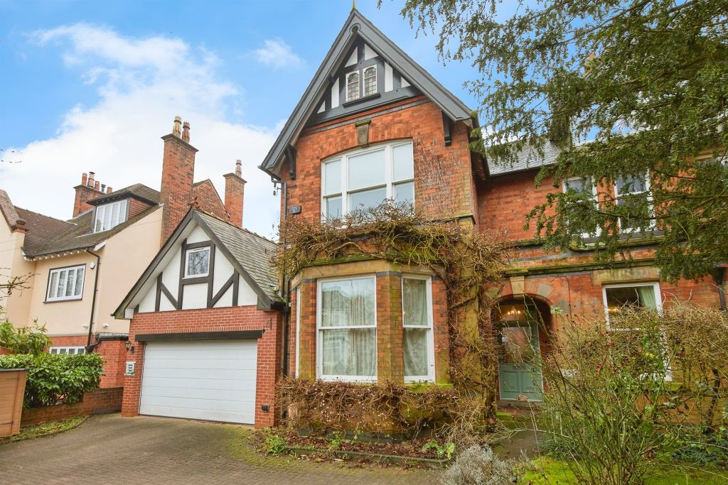 Property photo 1 of 21