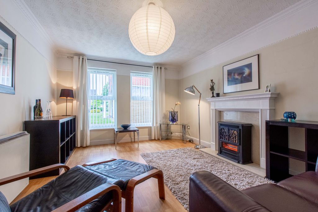 Property photo 2 of 10 Photo 7