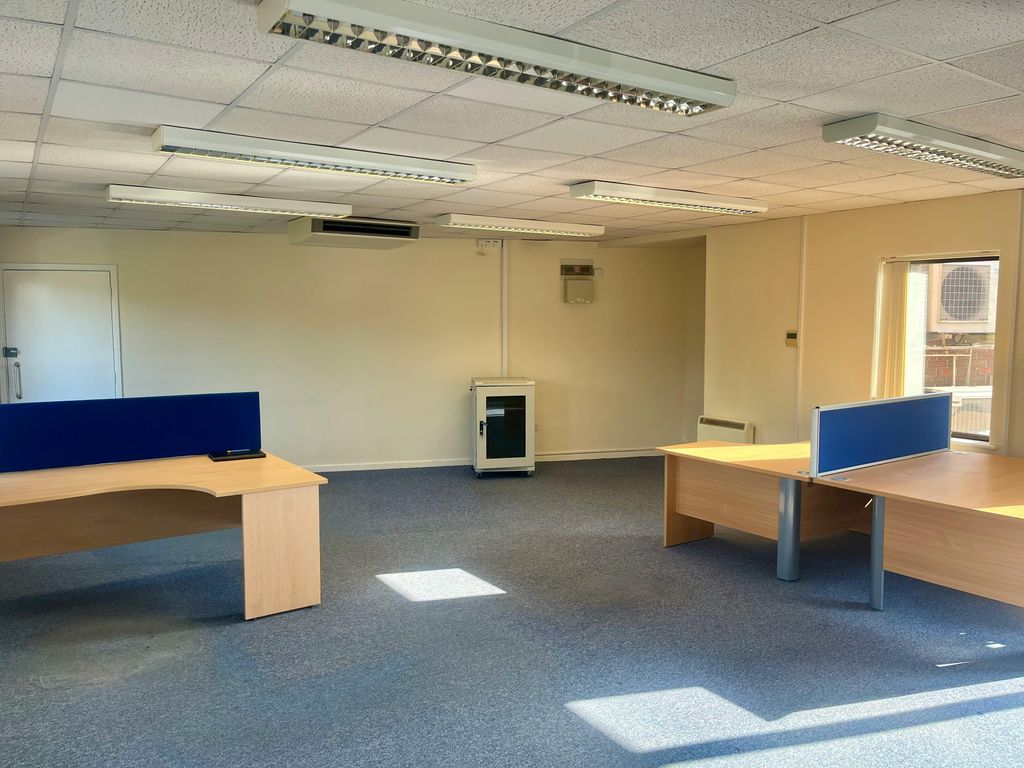 Property photo 2 of 6 Img_1453.Jpg