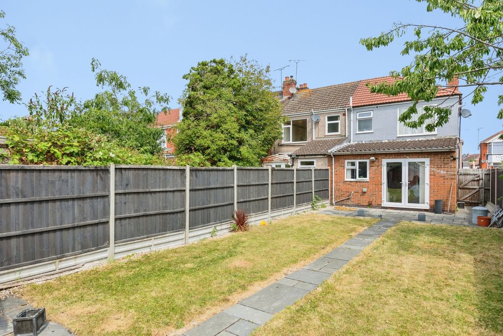 Property photo 2 of 17 Pbox-Img.Jpg