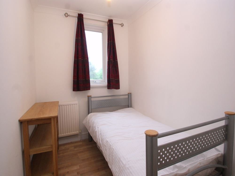 Property photo 1 of 5