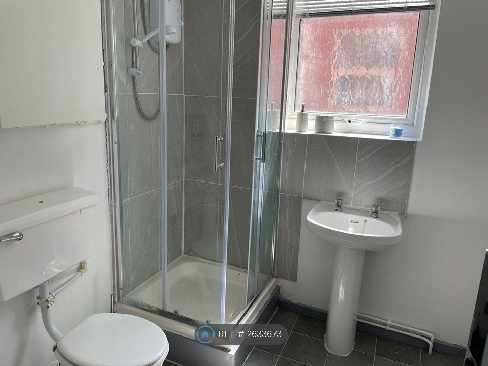 Property photo 3 of 3