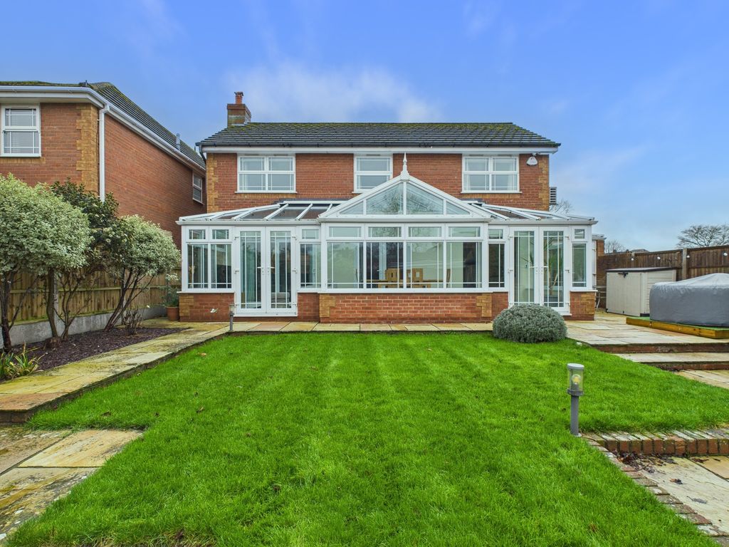 Property photo 2 of 25