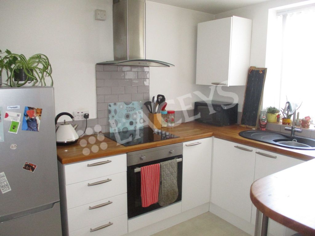 Property photo 2 of 6 Img_0021.Jpg