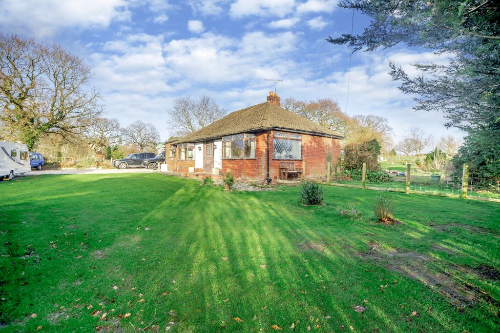 Property photo 1 of 4