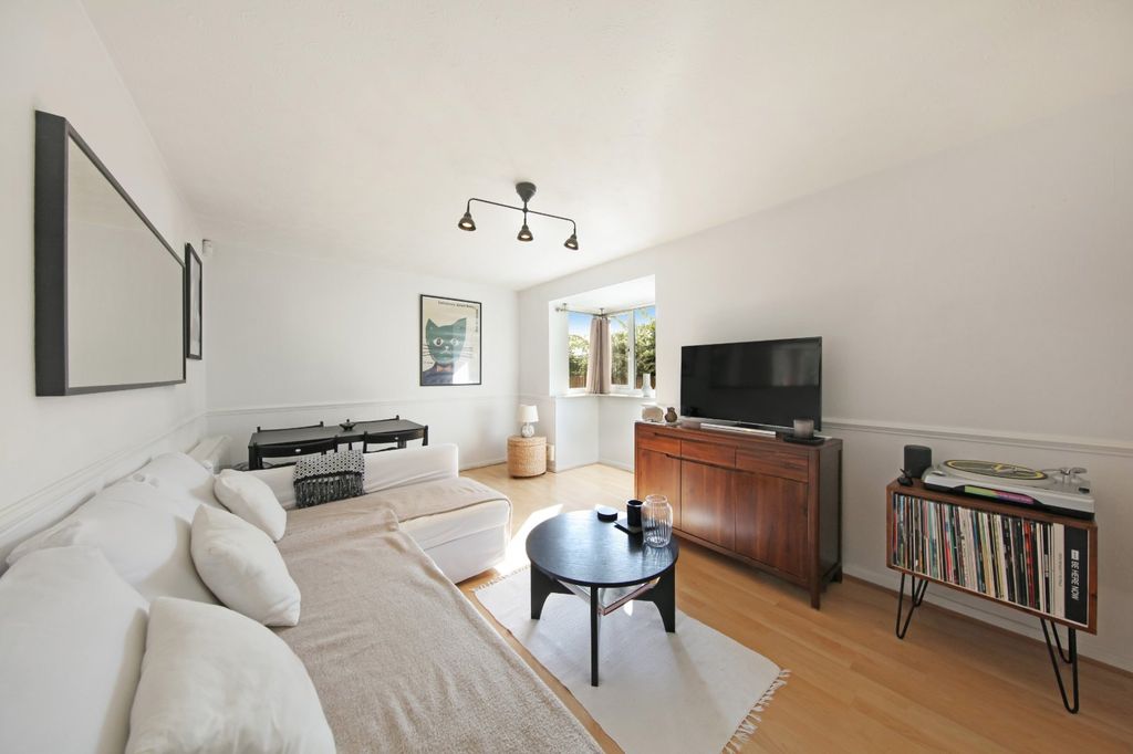 Property photo 3 of 7 Picture No. 05